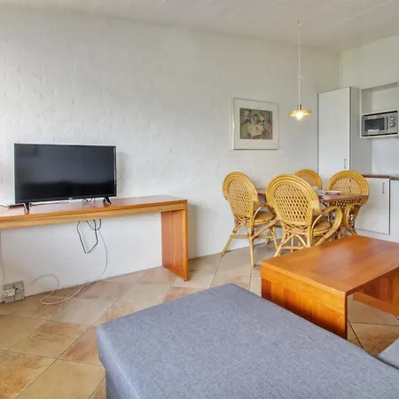 Guder - 500m From The Sea By Interhome